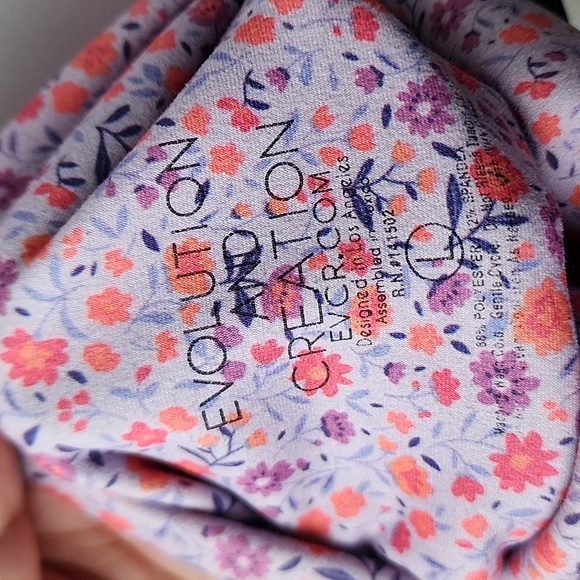 Evolution and Creation Floral Spandex Cover Stitch Biker Shorts - Picture 4 of 5